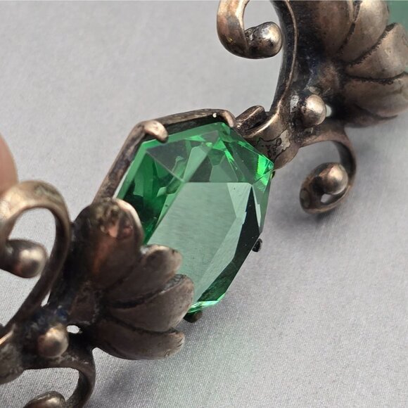 Art Nouveau Sterling Silver Demi-Parure Green Glass Floral Bracelet Earrings - Picture 10 of 16